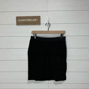 NWT Banana Republic Black Skirt Size 2